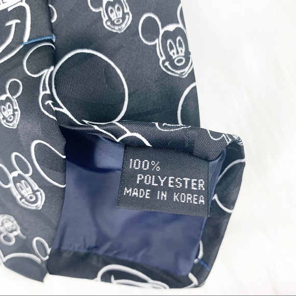 Mickey Mouse Tie - Picture 4 of 4